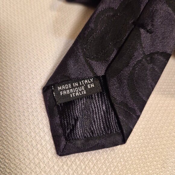 DOLCE & GABBANA Silk Tie - Picture 8 of 10